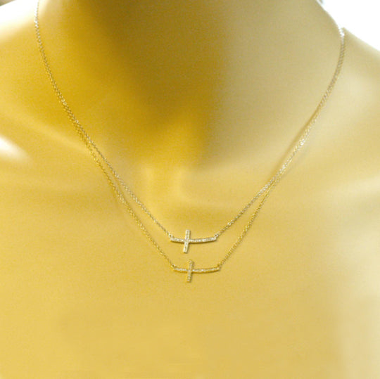 Fashionable Cross Diamond Necklace